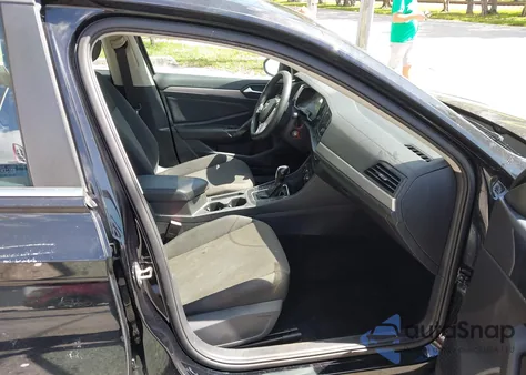 2021 Volkswagen Jetta 1.4T R-Line/1.4T S/1.4T Se from USA, damaged, VIN 3VWC57BU7MM047100